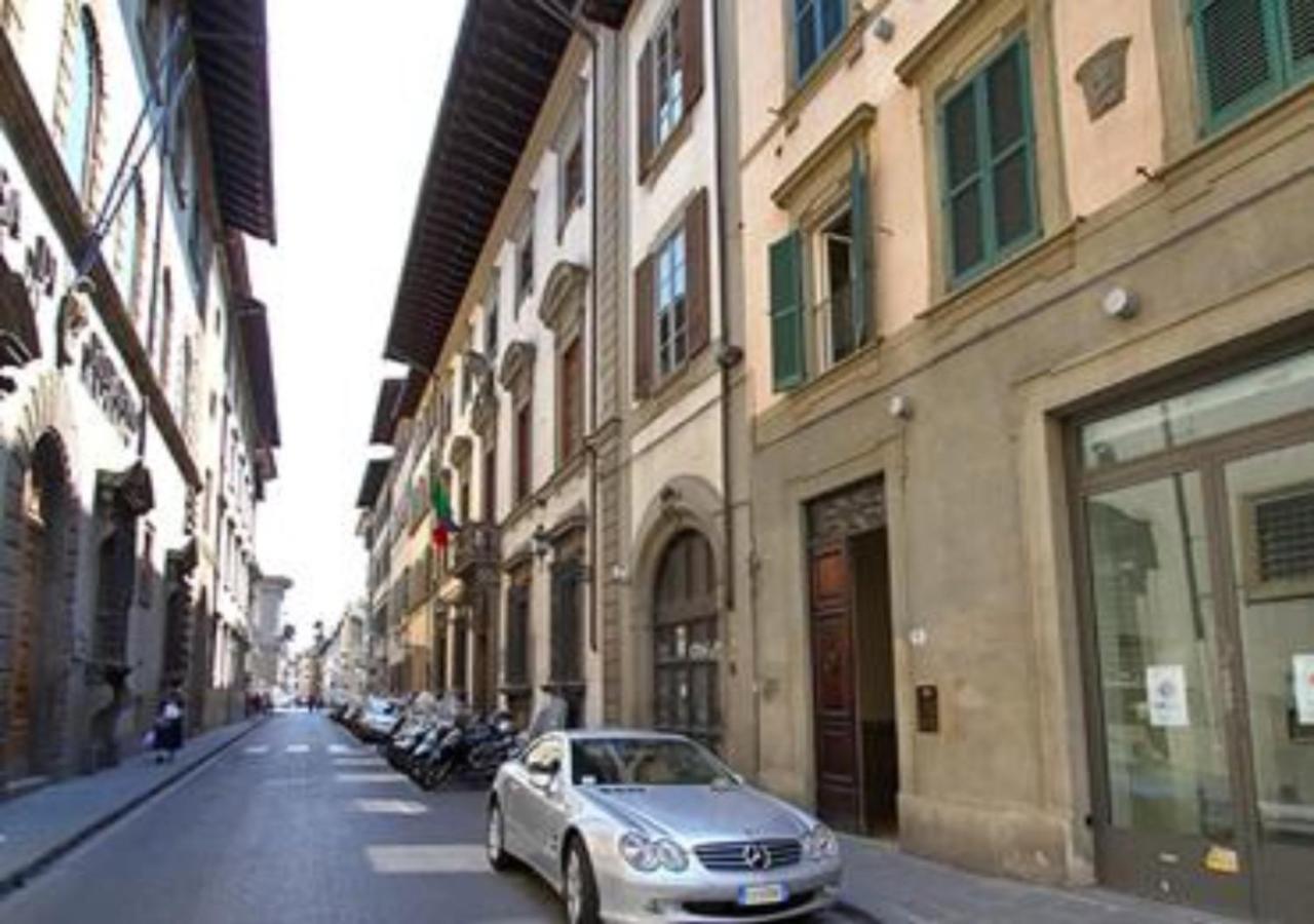 Michelangelo Al Duomo - Bufalini Apartments Florence Exterior photo